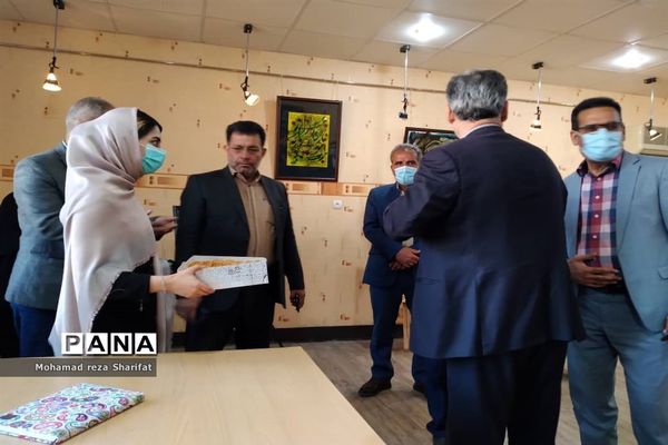 نمایشگاه خوشنویسی مهر باران در امیدیه