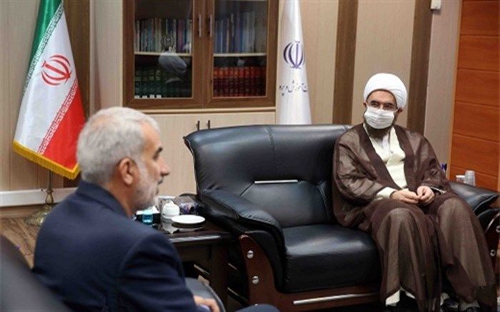 توجه به نظام تعلیم و تربیت و آموزش ‌و پرورش یک رکن است