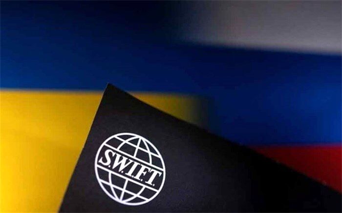 بانک‌های روسیه در آستانه حذف از سوئیفت