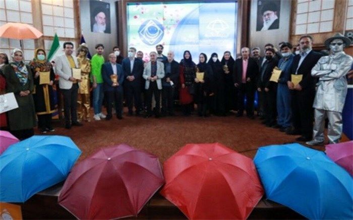 باشگاه طنزپردازان جوان سال آینده راه‌اندازی می‌شود