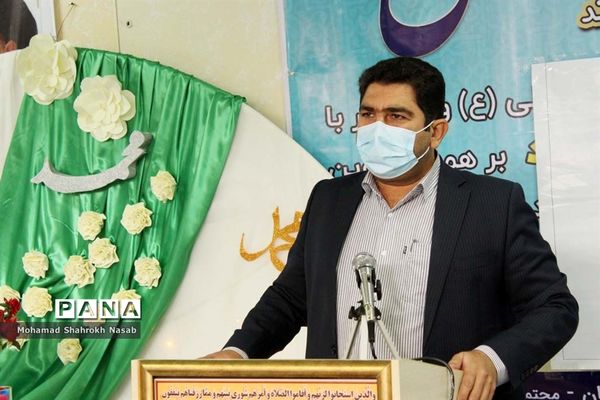 برپایی نمایشگاه دانش‌آموزی دست ساخته‌ها با مواد دور ریختنی در ناحیه 2 اهواز