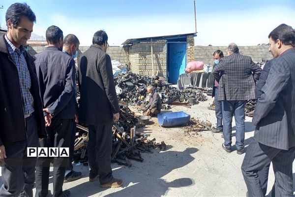 مراسم تجلیل از مربیان پیشتاز جرقویه علیا