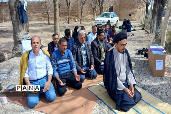 مراسم تجلیل از مربیان پیشتاز جرقویه علیا