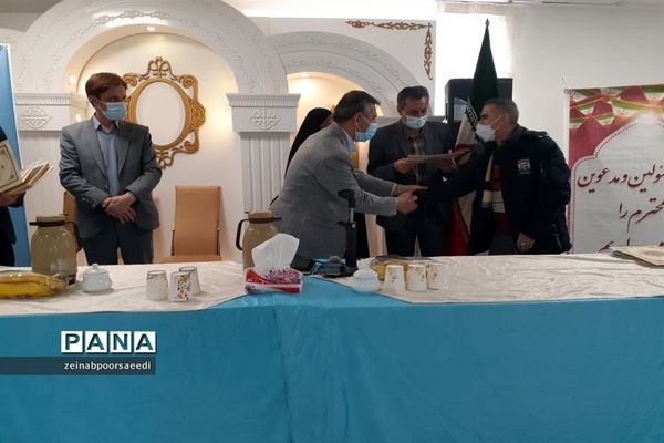 نشست صمیمی معاونان و مربیان پرورشی و مشاوران مدارس با مدیر آموزش و پرورش فیروزکوه