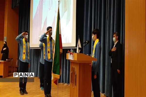 آیین تجلیل و تقدیر از معاونان و مربیان پرورشی ناحیه۶ مشهد