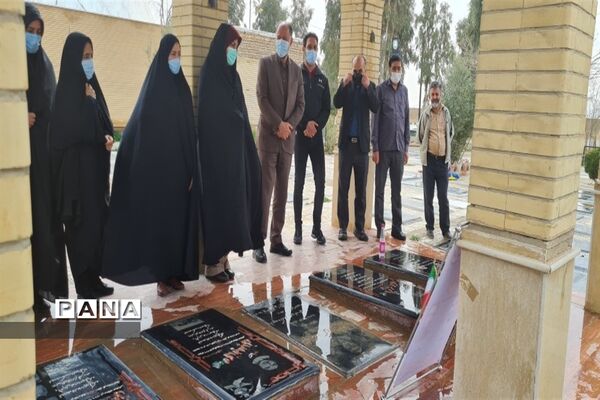 گلباران مزار شهید سیدهاشم میرمحمدی شهید تربیتی جوادآباد