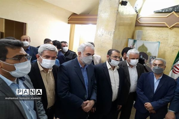 دیدار صمیمی  وزیر آموزش وپرورش با جمعی از تشکل های دانش آموزی آبادان