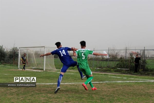مسابقه سوپر لیگ فوتبال مازندران در گلوگاه