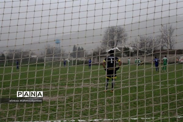 مسابقه سوپر لیگ فوتبال مازندران در گلوگاه