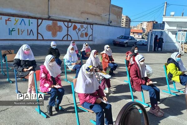 برگزاری جشن‌نیکوکاری در آموزش و پرورش رودهن