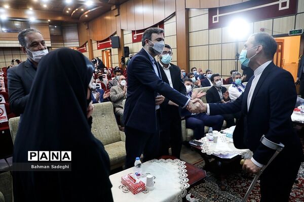 همایش تجلیل از فعالان عرصه تربیت