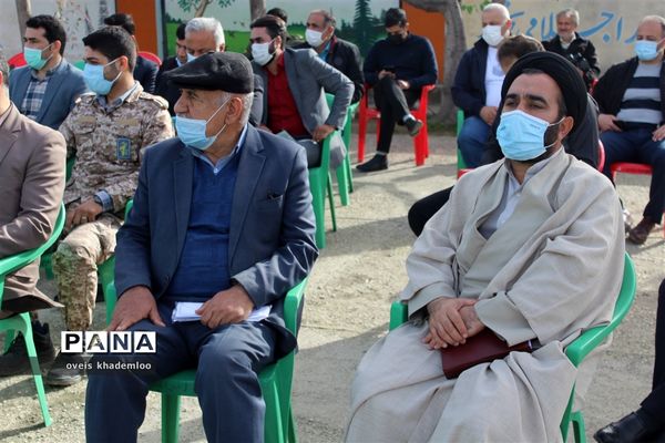 جشن نیکوکاری در مدارس گلوگاه