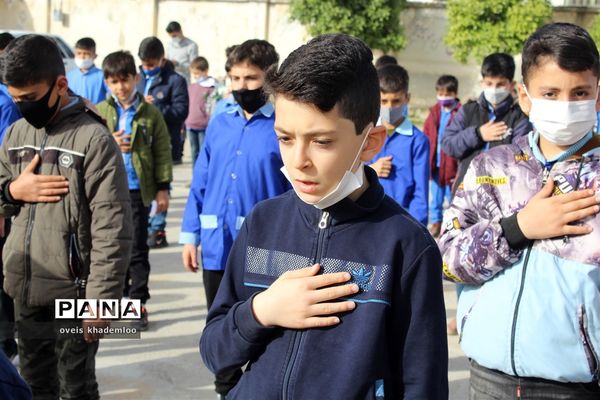 جشن نیکوکاری در مدارس گلوگاه