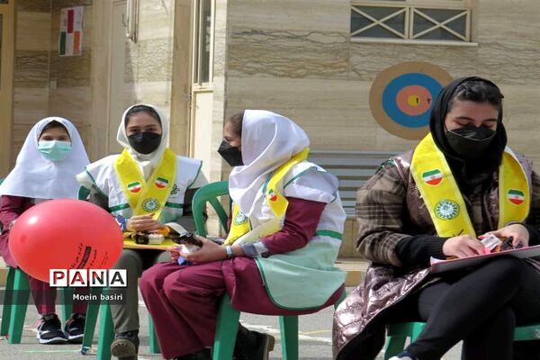 مراسم جشن نیکوکاری دبستان دخترانه آمنه شهرستان البرز(استان قزوین)