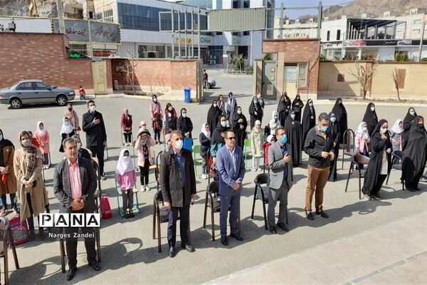 جشن نیکوکاری و درختکاری در دبستان شقایق ها صفادشت آموزش و پرورش ملارد