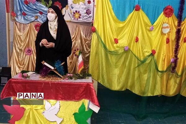 برگزاری جشن ولادت امام حسین(ع) و روز پاسدار در آموزش و پرورش رودهن