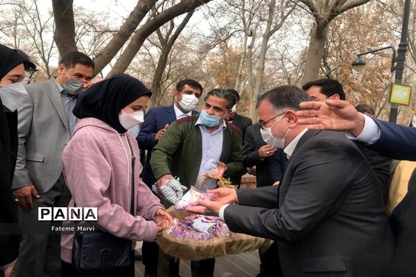 مراسم روز درختکاری در پارک ملت مشهد
