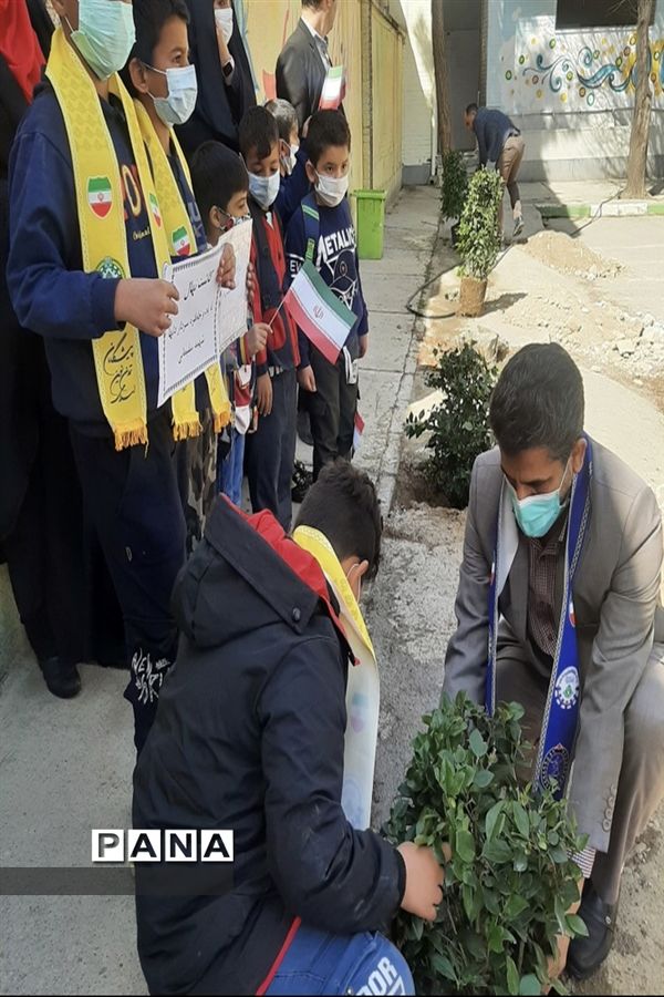 روز درختکاری منطقه ورامین