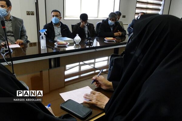 برگزاری جلسه توجیهی مدیران مدارس منطقه فشافویه
