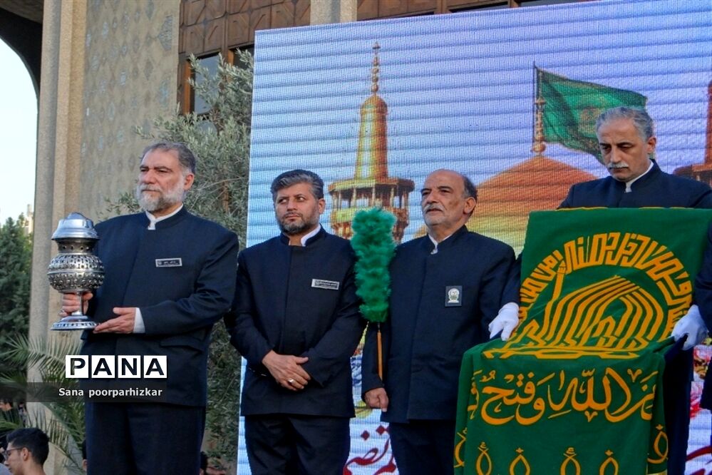 اجتماع بزرگ من امام رضایی‌ام توسط دانش‌آموزان منطقه ۱۱