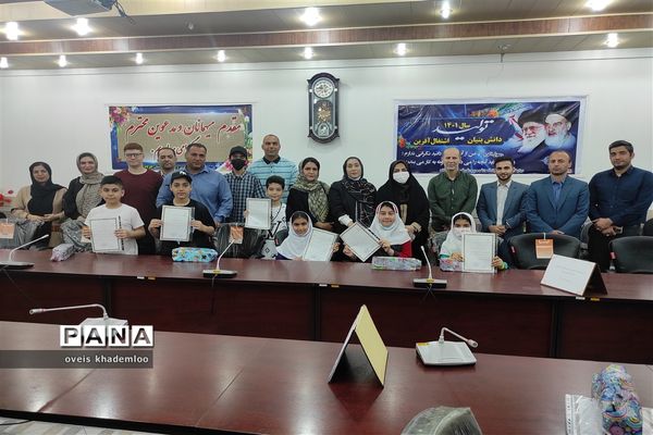 تقدیر از برگزیدگان جشنواره موسیقی دانش‌آموزی در گلوگاه