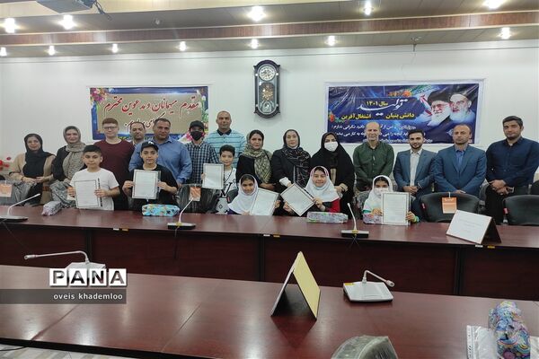 تقدیر از برگزیدگان جشنواره موسیقی دانش‌آموزی در گلوگاه