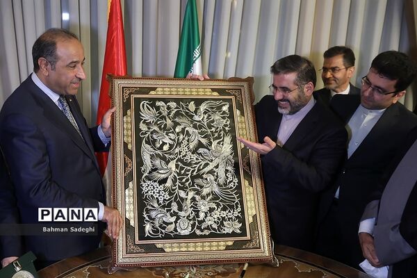 دیدار و نشست خبری وزرای فرهنگ ایران و عراق