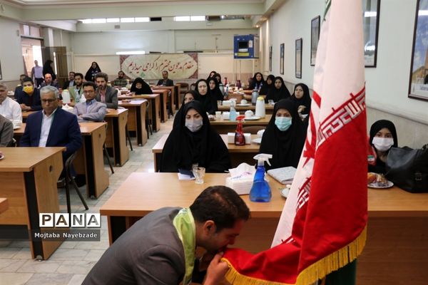 نشست کارشناسان سازمان دانش‌آموزی خراسان رضوی