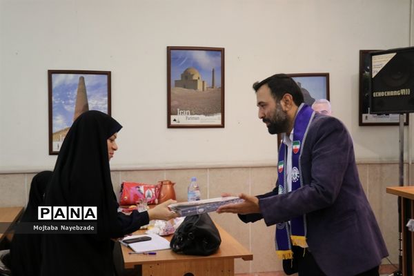 نشست کارشناسان سازمان دانش‌آموزی خراسان رضوی