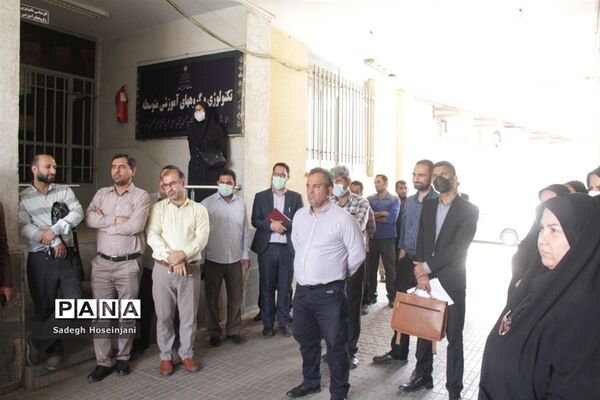 برگزاری کارگاه آموزشی و عملی اطفاء حریق در آموزش و پرورش منطقه ۱۳ تهران