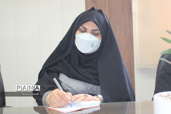 جلسه تقدیر از داوران و فعالان اجلاس استانی نماز