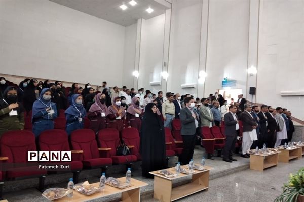 تجلیل از برگزیدگان مرحله استانی هشتمین دوره جشنواره نوجوان خوارزمی در سیستان و بلوچستان