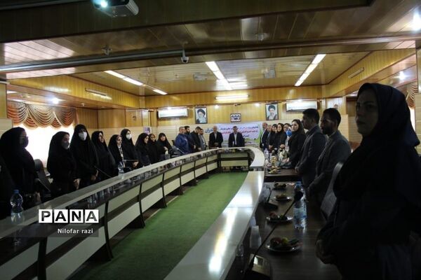 جلسه هم‌اندیشی با فرزندان شاهد فرهنگی