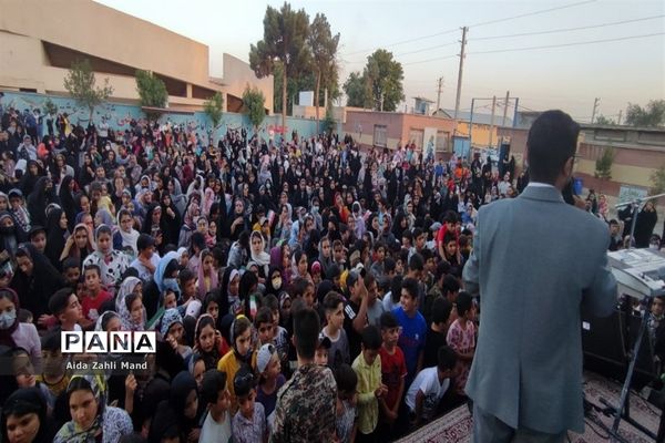 اجرای سرود سلام فرمانده در شهرستان رباط‌کریم