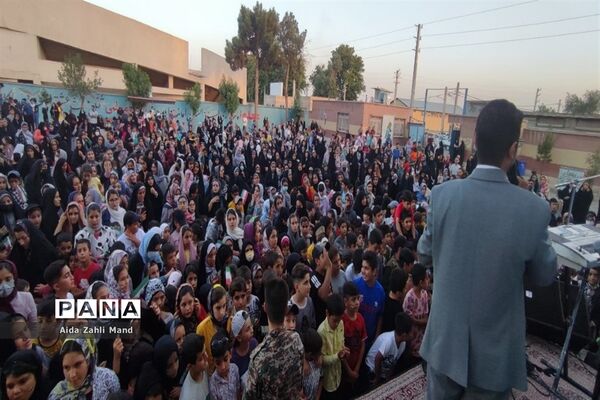 اجرای سرود سلام فرمانده در شهرستان رباط‌کریم