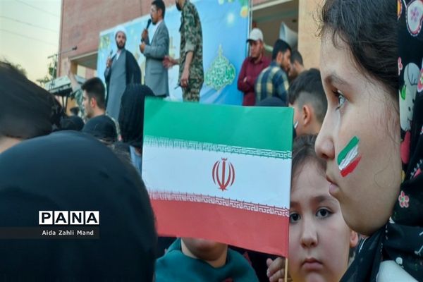 اجرای سرود سلام فرمانده در شهرستان رباط‌کریم