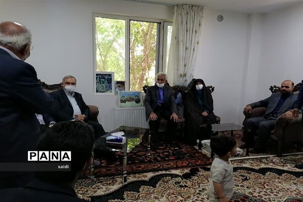 حضور وزیر بهداشت در شهرستان فریدونشهر