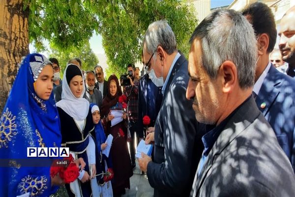 حضور وزیر بهداشت در شهرستان فریدونشهر