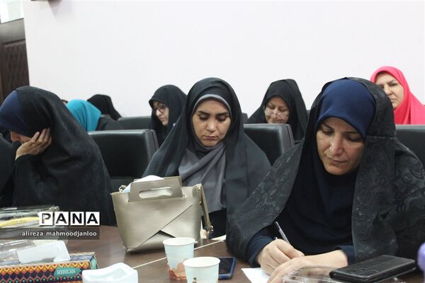 نشست مدیران مدارس شهرستان گلوگاه