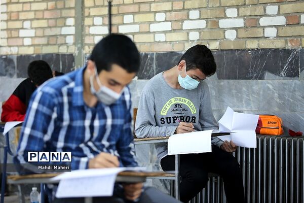 بازدید رئیس سازمان استعدادهای درخشان از مراکز آزمون سمپاد تهران