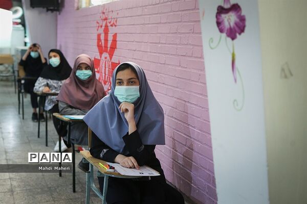 بازدید رئیس سازمان استعدادهای درخشان از مراکز آزمون سمپاد تهران