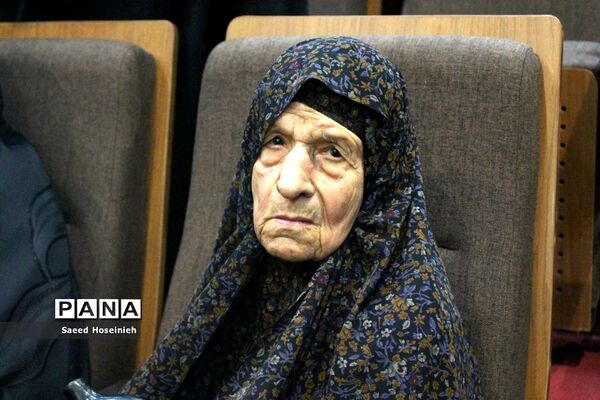 دومین یادواره ۵۶۵ شهید ارتش در قم-2
