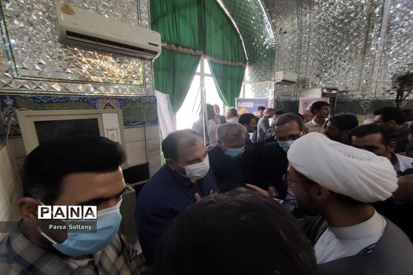 برگزاری نماز جمعه با حضور استاندار خراسان رضوی