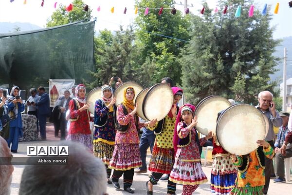 آیین بزرگداشت فرهنگ و سنن کهن در کیاسر