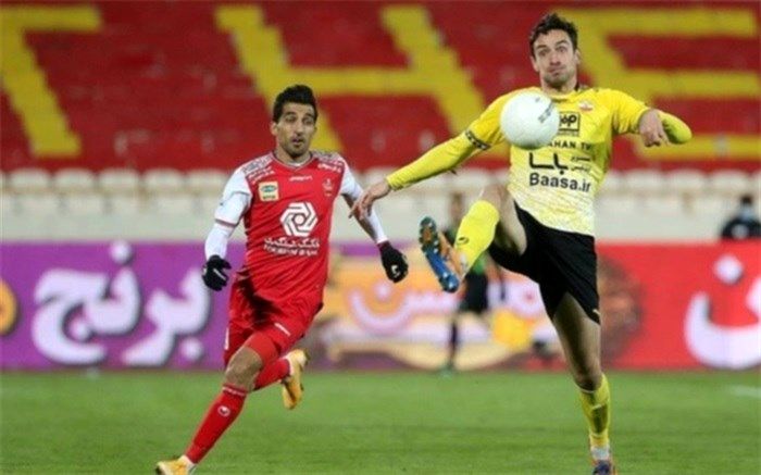 مدافع سپاهان به پرسپولیس پیوست