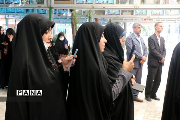 دومین روز دوره عملی تربیت معلم راوی در قم