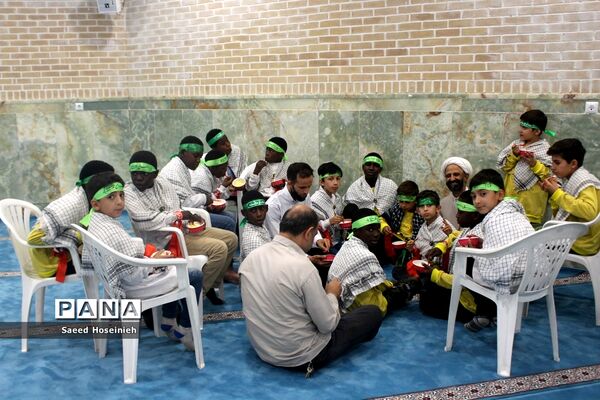 آیین تجلیل از برگزیدگان مسابقات قرآن، عترت و نماز ناحیه 4 قم