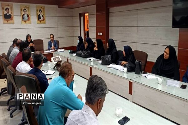 نشست سه روزه مدیران مدارس ابتدایی ملارد