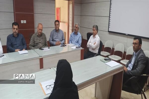 نشست سه روزه مدیران مدارس ابتدایی ملارد