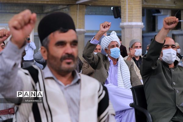 دیدار دست‌اندرکاران کنگره ملی شهدای عشایر با مقام معظم رهبری